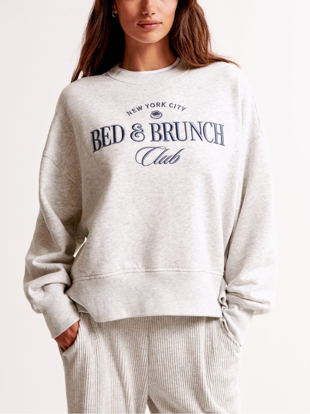 Abercrombie & Fitch Gray "Bed & Brunch Club" Crewneck Ovetsized Sweatshirt - S/M